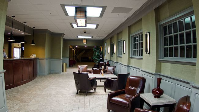 יוטיקה New Hartford Hotel מראה פנימי תמונה
